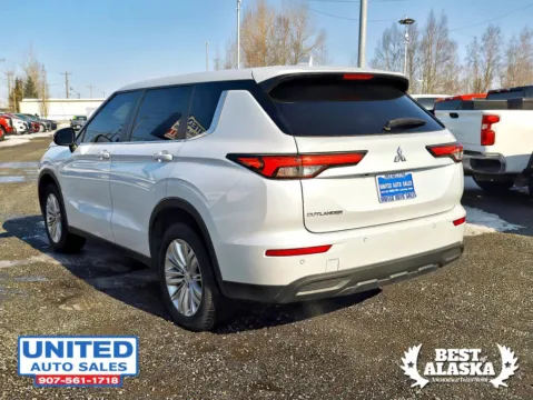 Photos of 2024 Mitsubishi Outlander ES Sport Utility 4D for sale in Anchorage, AK at United Auto Sales