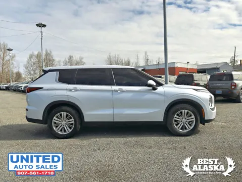 More photos of 2024 Mitsubishi Outlander ES Sport Utility 4D at United Auto Sales, AK