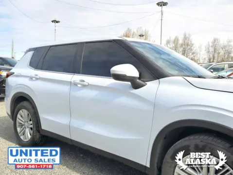 More photos of 2024 Mitsubishi Outlander ES Sport Utility 4D at United Auto Sales, AK