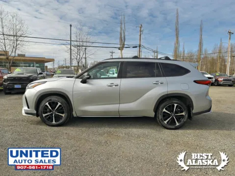 More photos of 2022 Toyota Highlander XSE Sport Utility 4D at United Auto Sales, AK