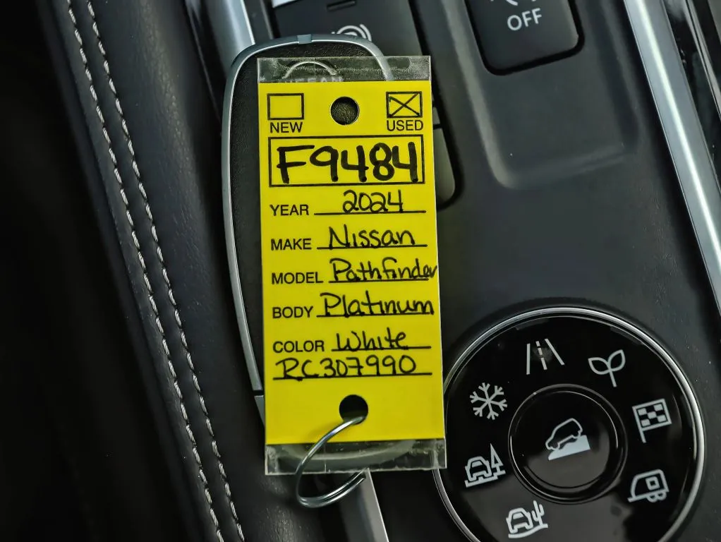 Nissan Pathfinder photo 58