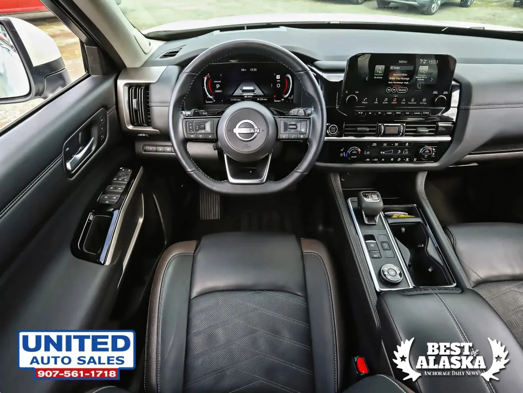 Nissan Pathfinder photo 16
