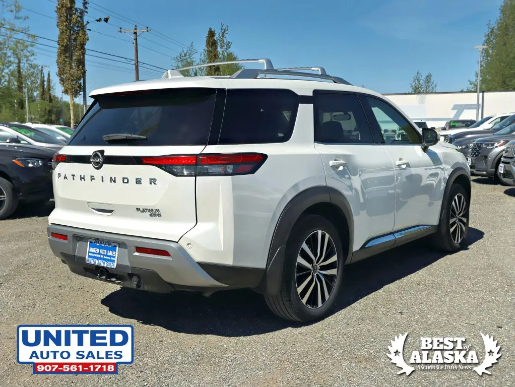 Nissan Pathfinder photo 8