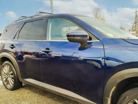 More photos of 2024 Nissan Pathfinder SL Sport Utility 4D at United Auto Sales, AK