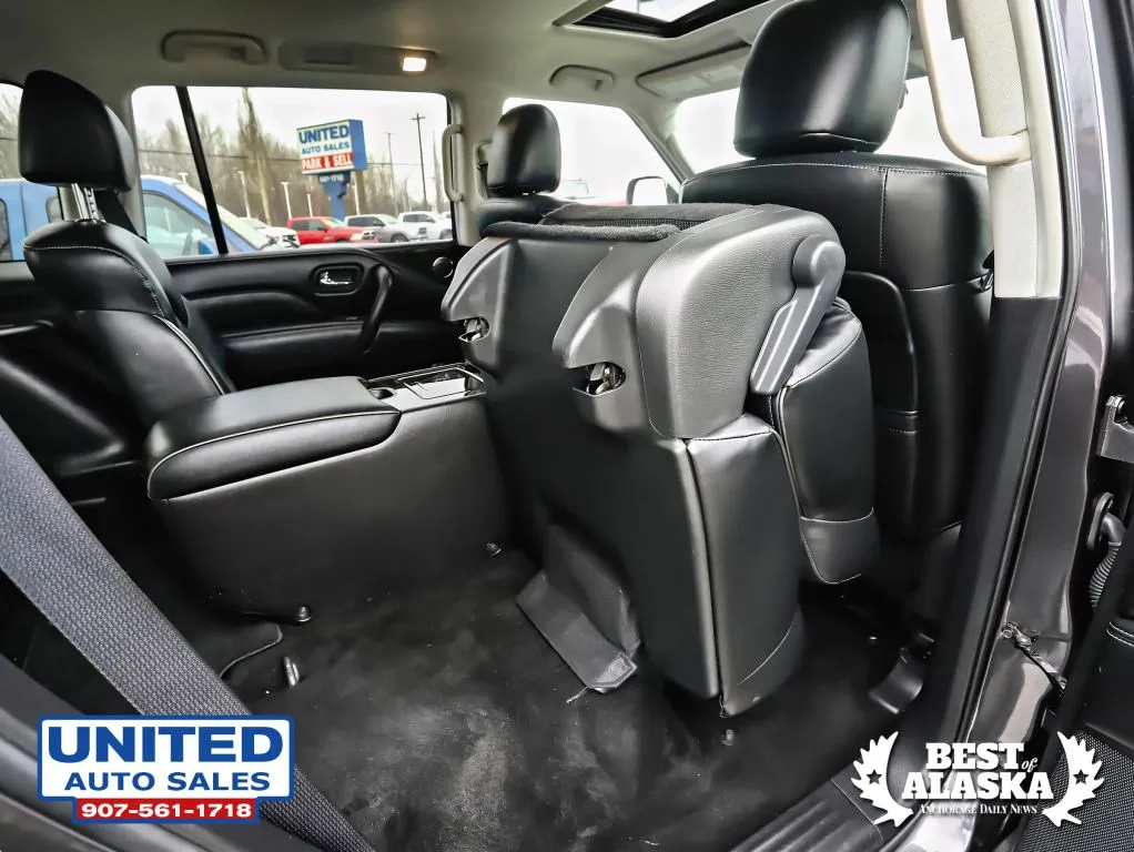 Infiniti QX80 photo 42