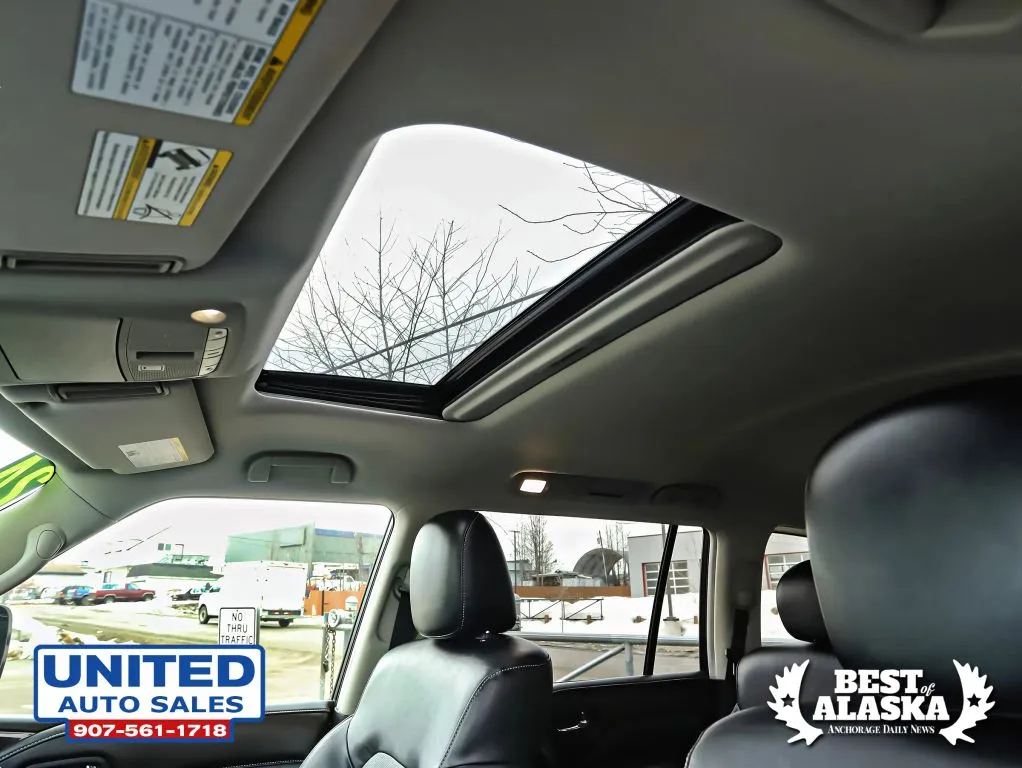 Infiniti QX80 photo 33