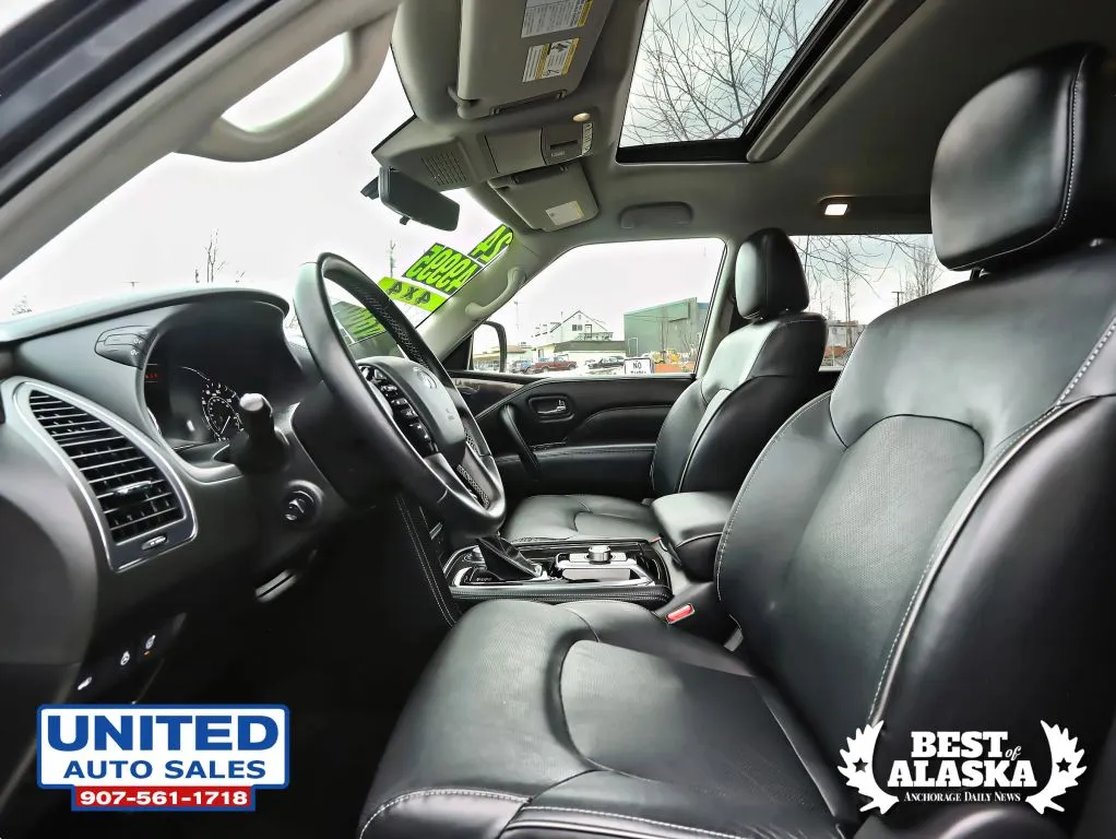 Infiniti QX80 photo 12