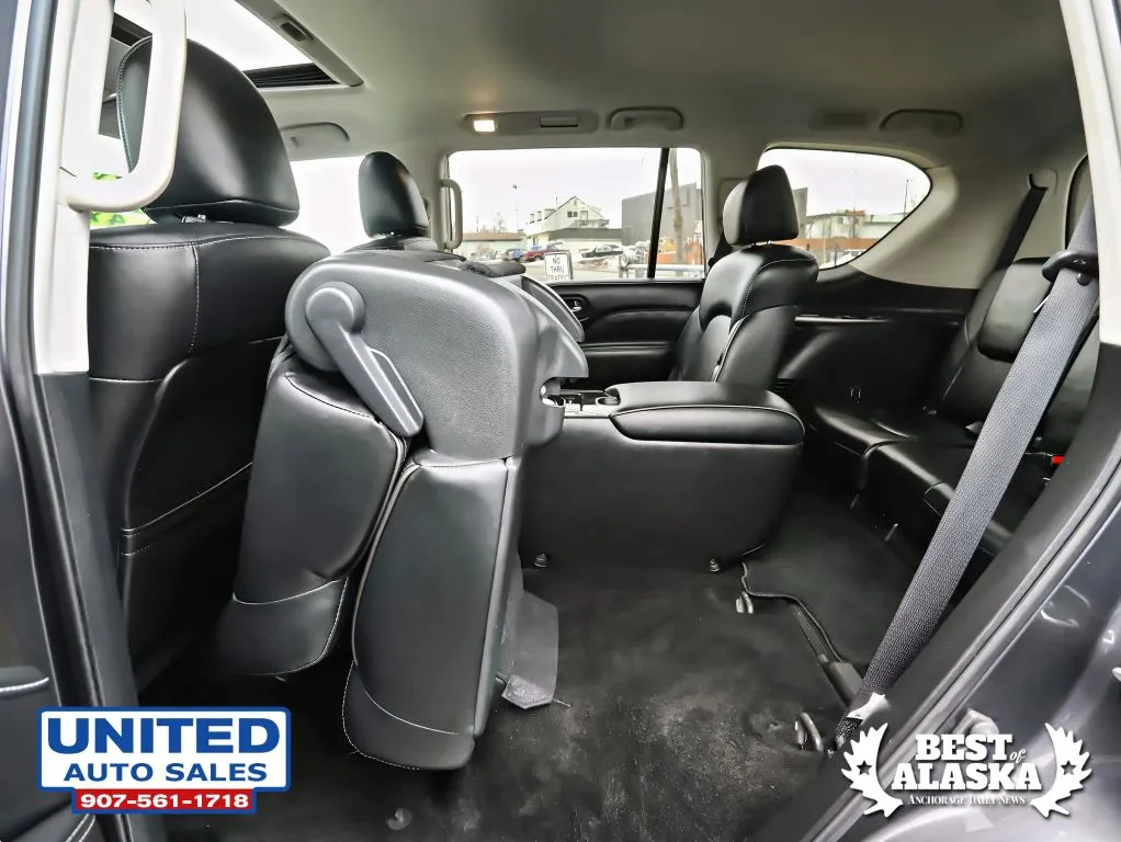 Infiniti QX80 photo 39