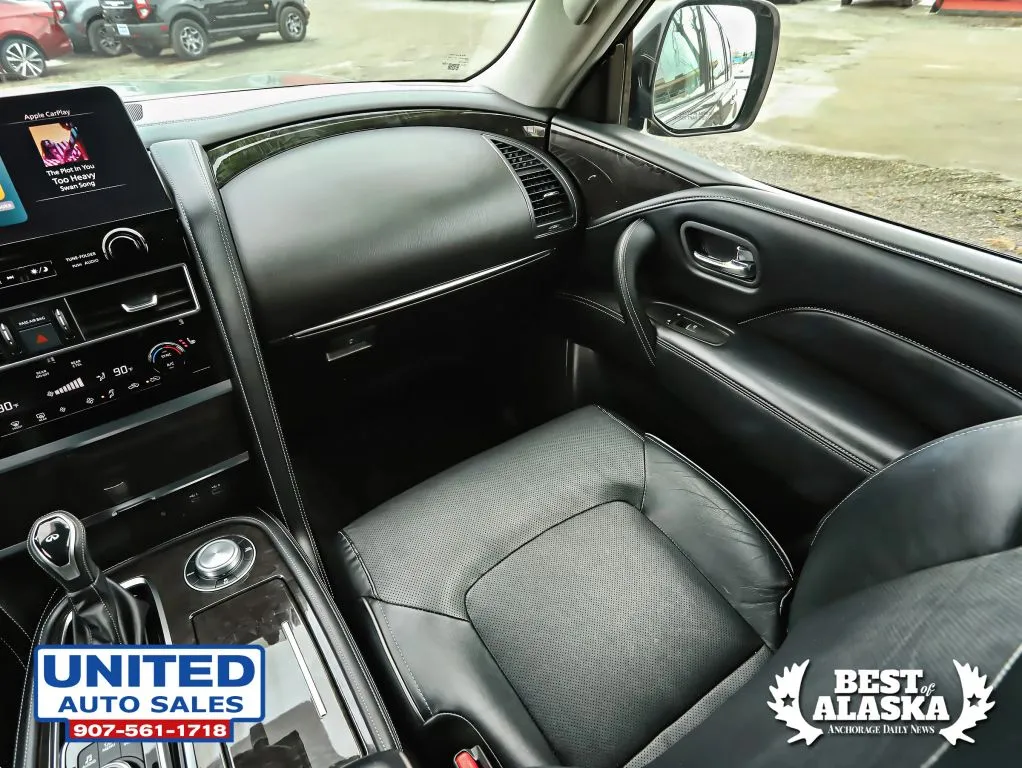 Infiniti QX80 photo 45
