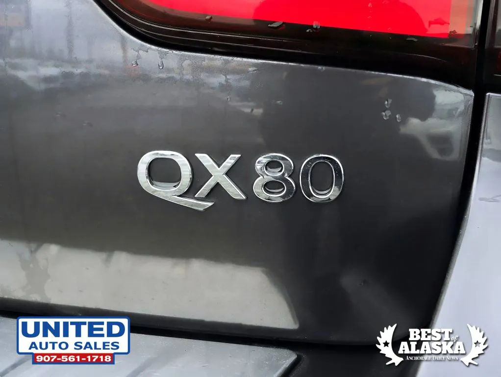 Infiniti QX80 photo 21
