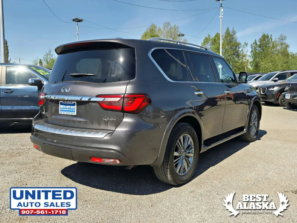 Infiniti QX80 photo 10
