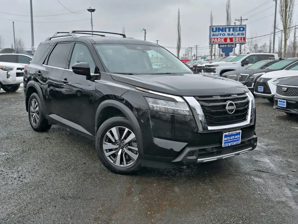 Black 2023 Nissan Pathfinder SL Sport Utility 4D for sale in Anchorage, AK