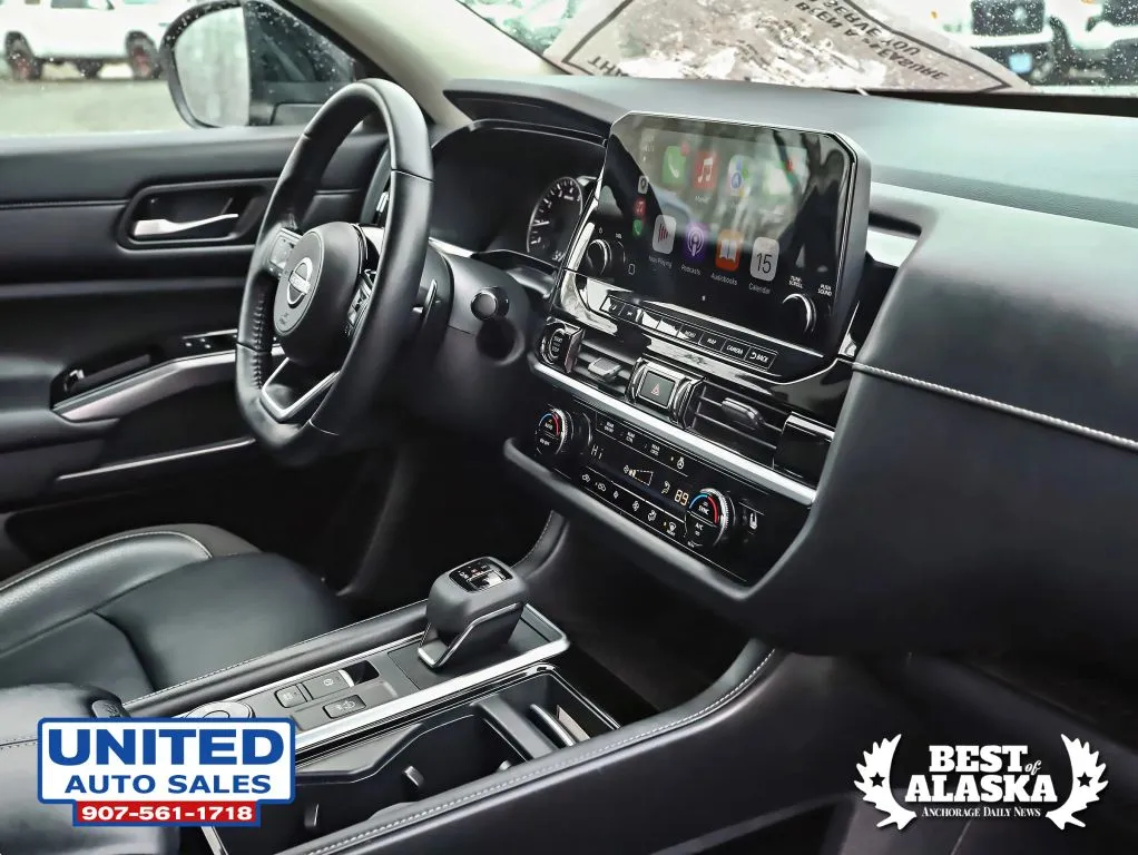 Nissan Pathfinder photo 14