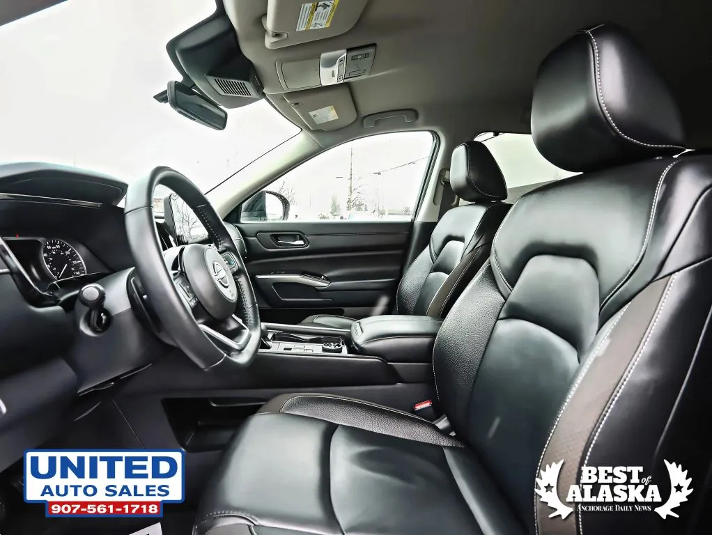 Nissan Pathfinder photo 11