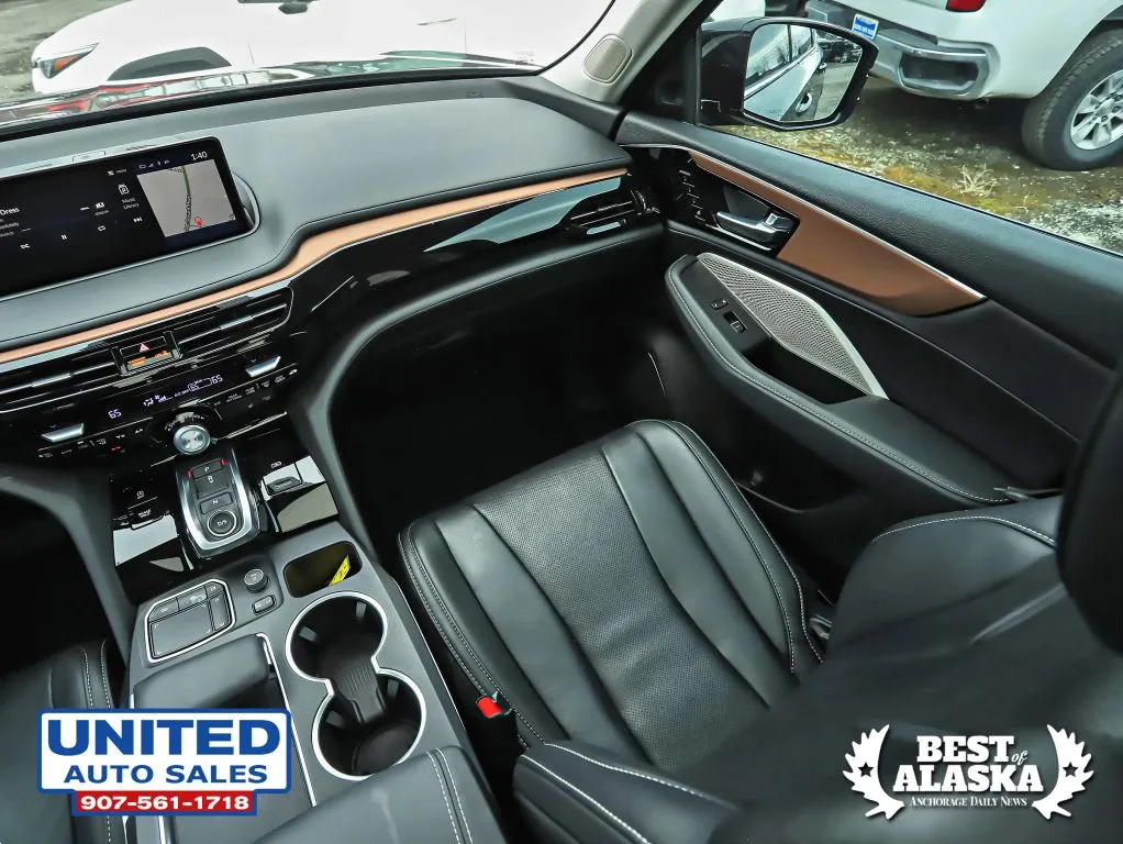 Acura MDX photo 15