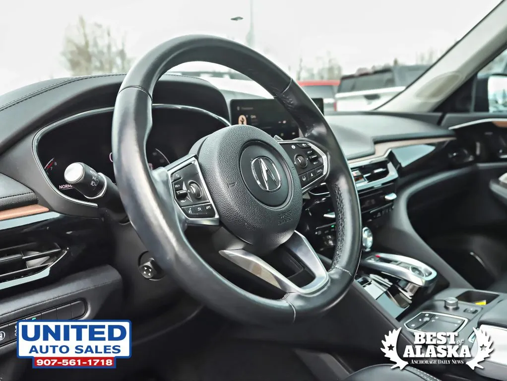 Acura MDX photo 11