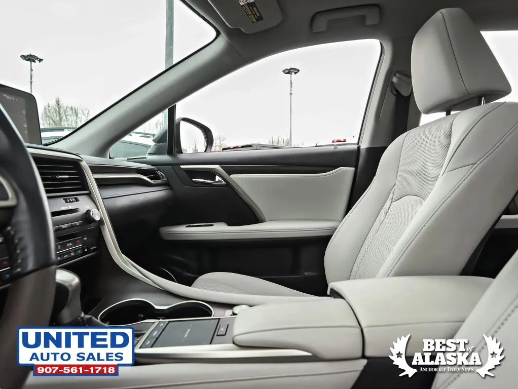 Lexus RX photo 13