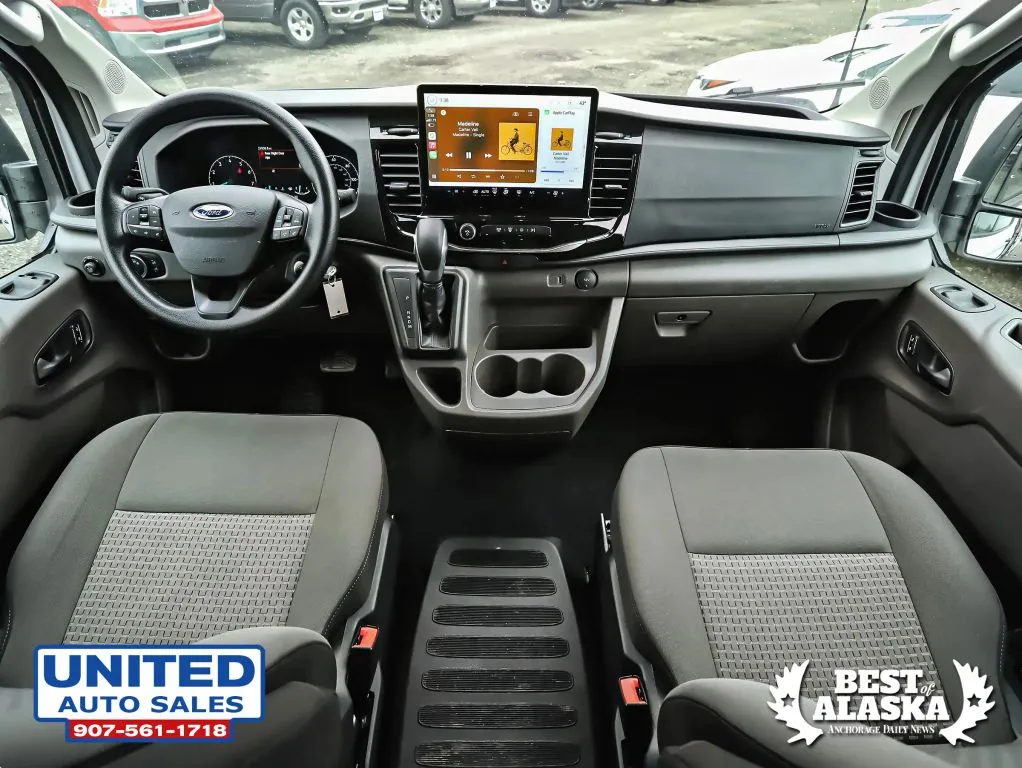 Ford Transit-350 photo 18