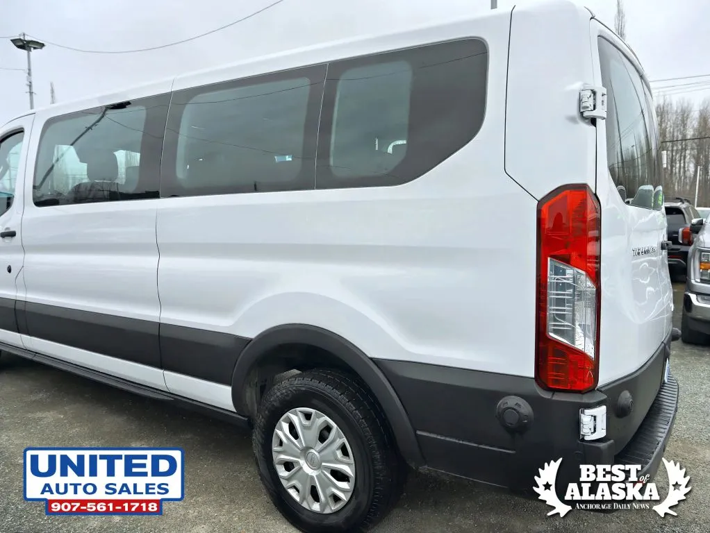 Ford Transit-350 photo 26