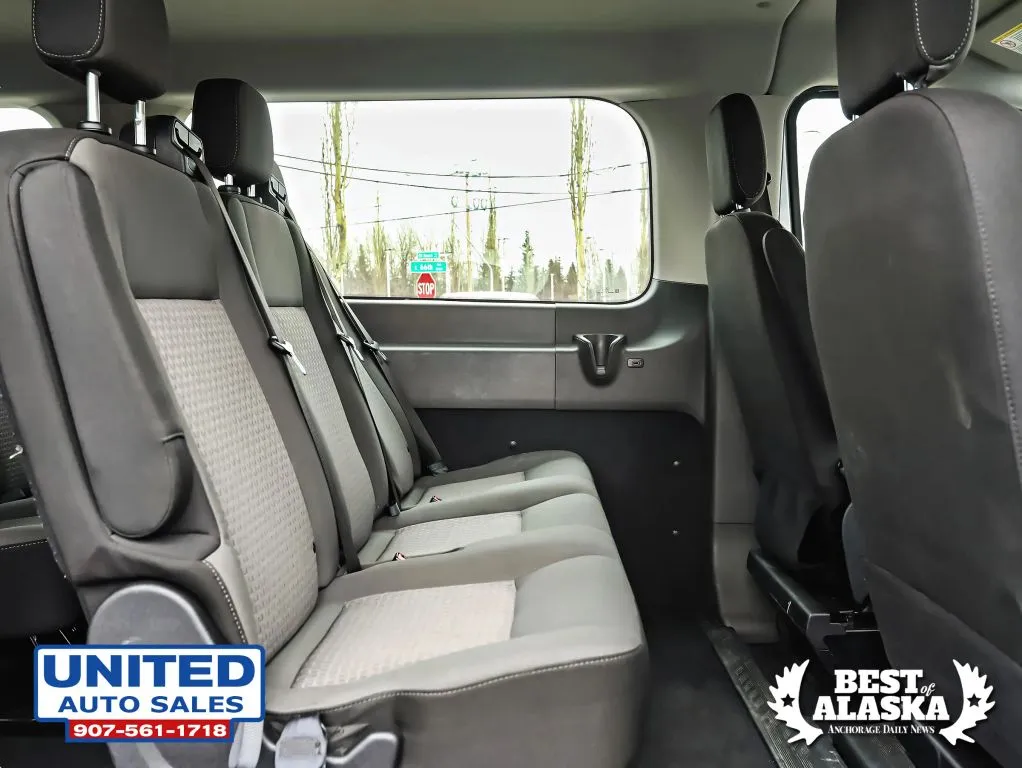 Ford Transit-350 photo 42