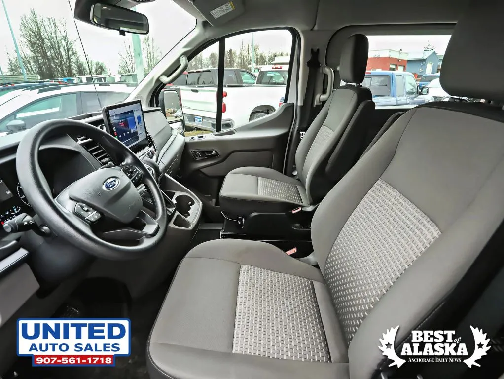 Ford Transit-350 photo 11
