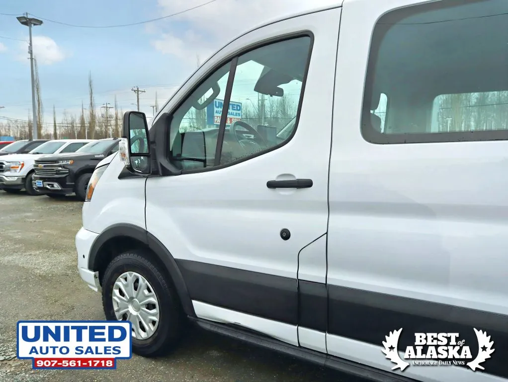 Ford Transit-350 photo 23