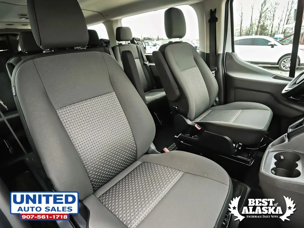 Ford Transit-350 photo 47