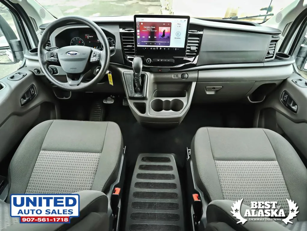 Ford Transit-350 photo 15