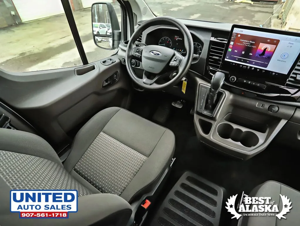 Ford Transit-350 photo 39