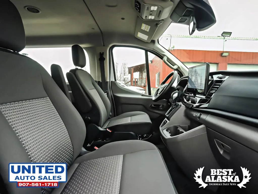 Ford Transit-350 photo 44
