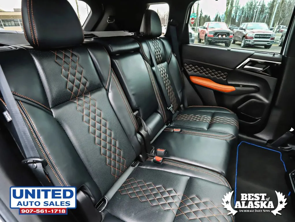 Mitsubishi Outlander photo 12