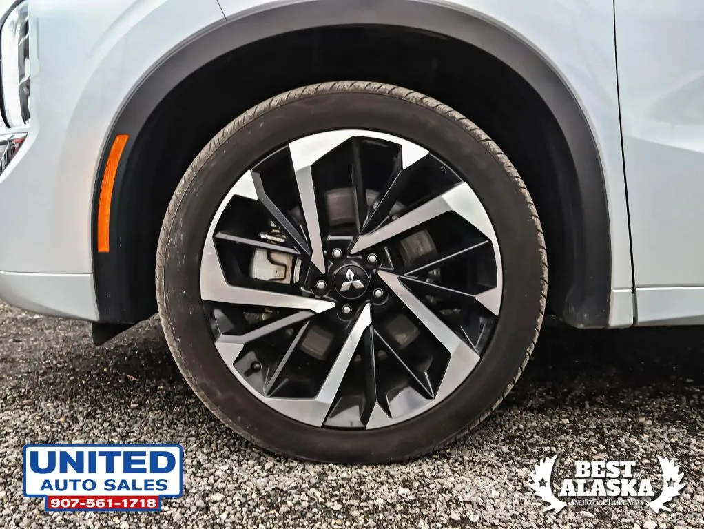Mitsubishi Outlander photo 56