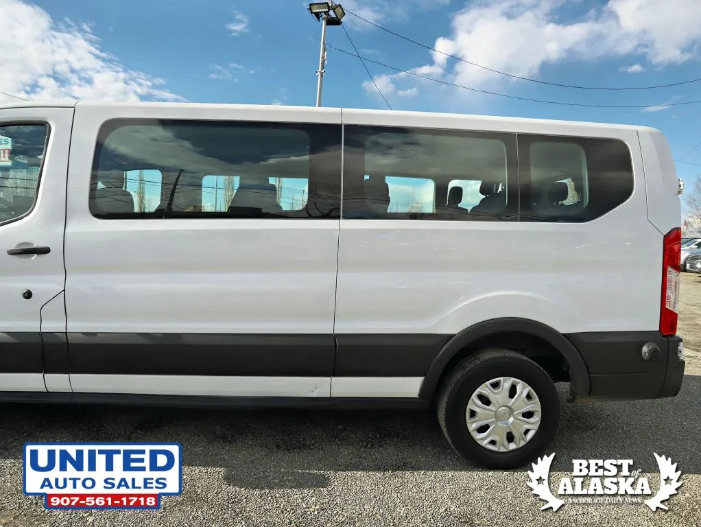 Ford Transit-350 photo 22