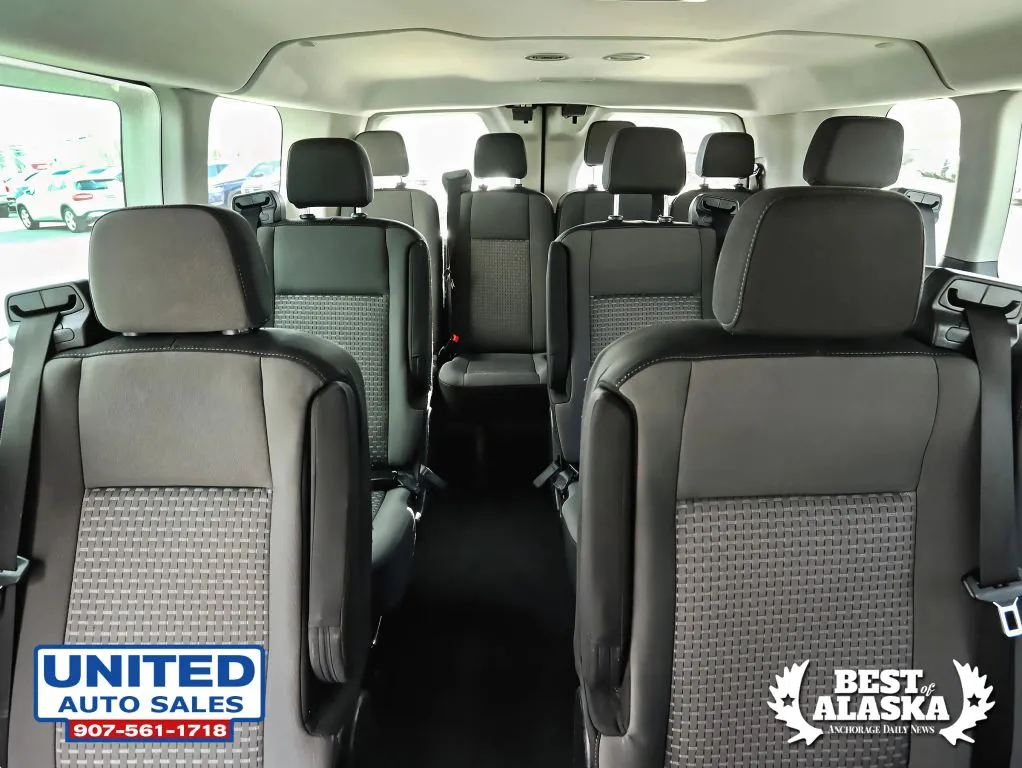 Ford Transit-350 photo 40
