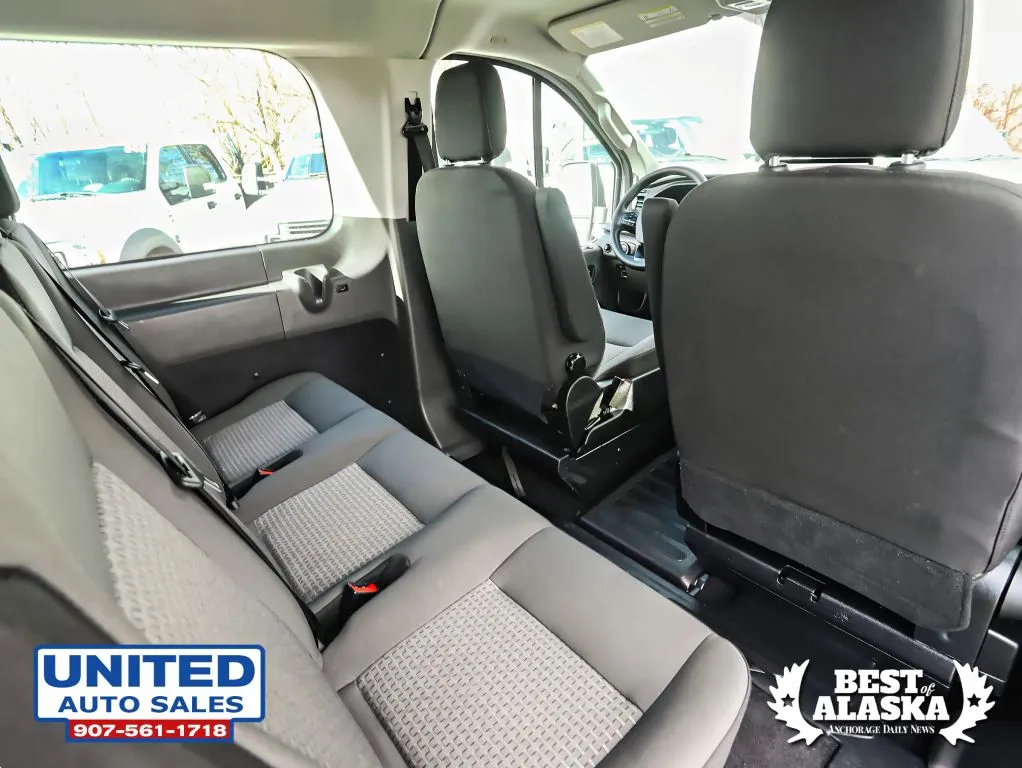 Ford Transit-350 photo 39