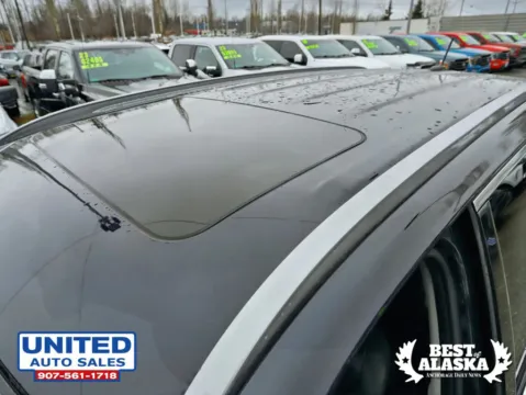 More photos of 2020 Hyundai Palisade SEL Sport Utility 4D at United Auto Sales, AK