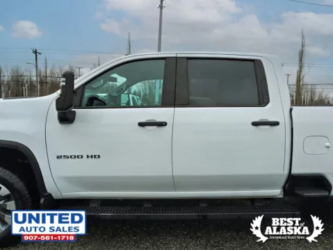 More photos of 2022 Chevrolet Silverado 2500 HD Crew Cab Custom Pickup 4D 8 ft at United Auto Sales, AK