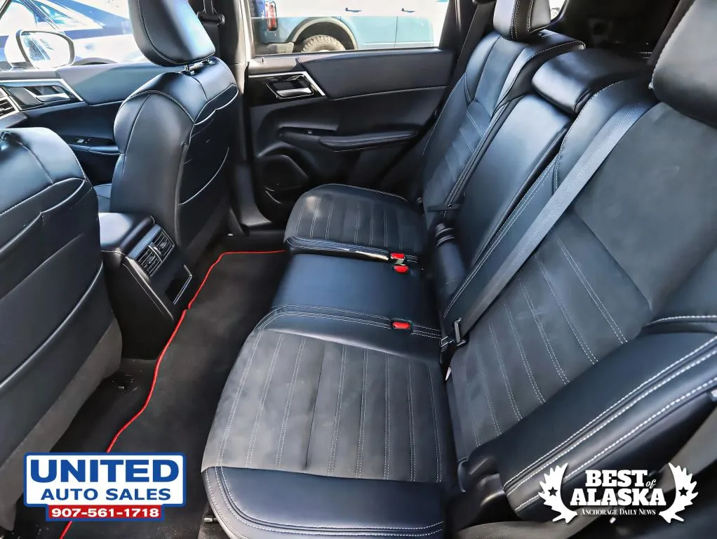 Mitsubishi Outlander photo 36