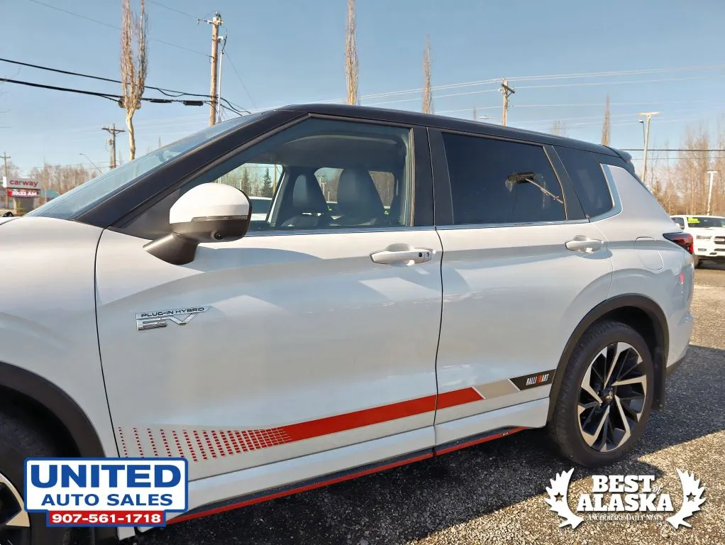 Mitsubishi Outlander photo 24