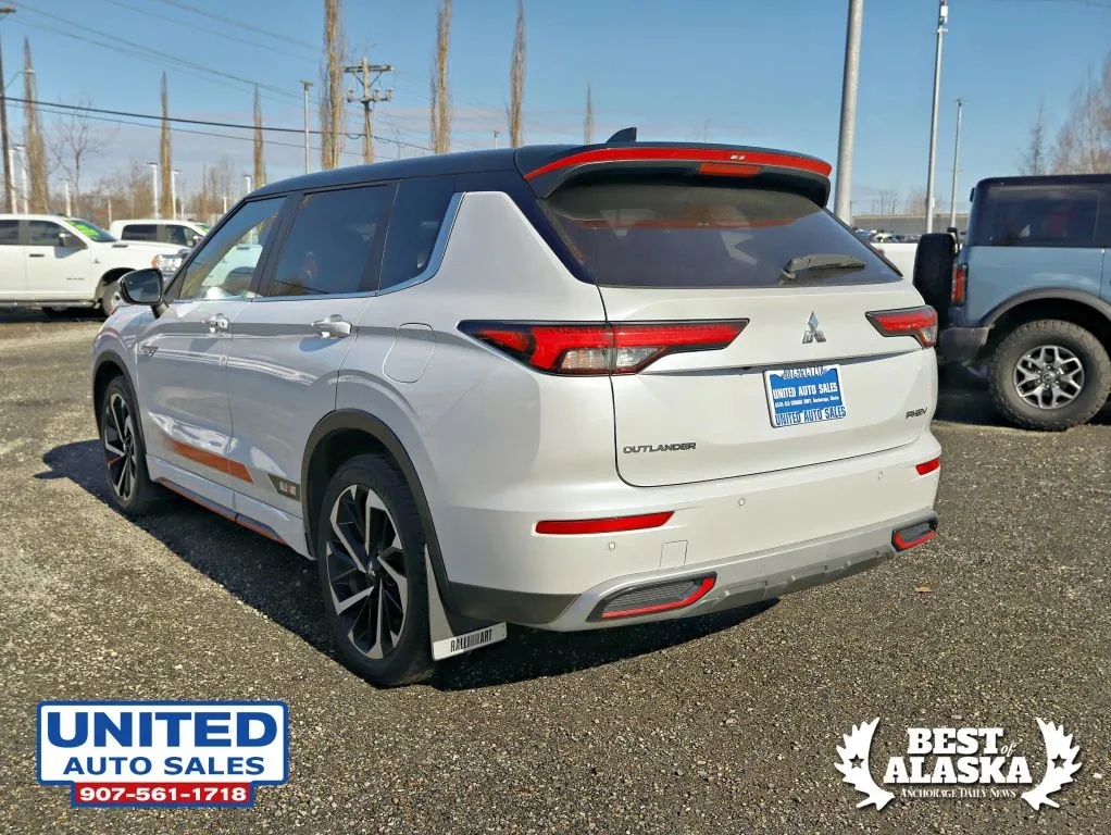 Mitsubishi Outlander photo 9