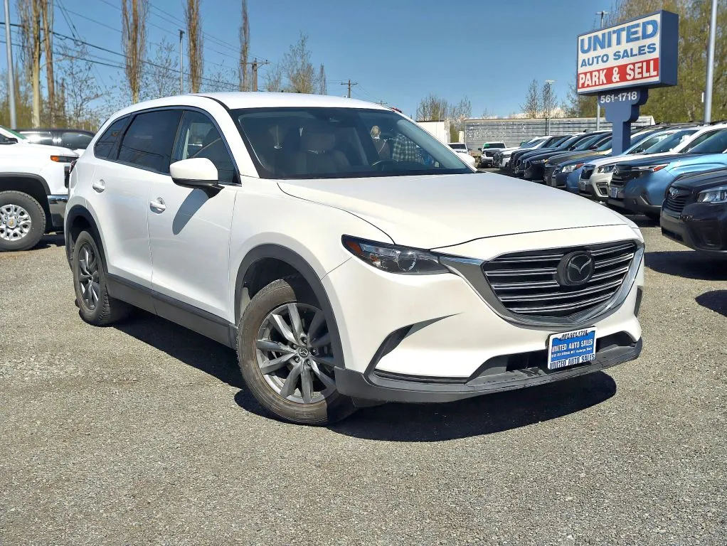 2022 Mazda CX-9 Touring AWD's photo