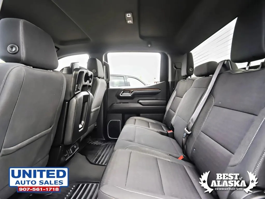 Chevrolet Silverado photo 54