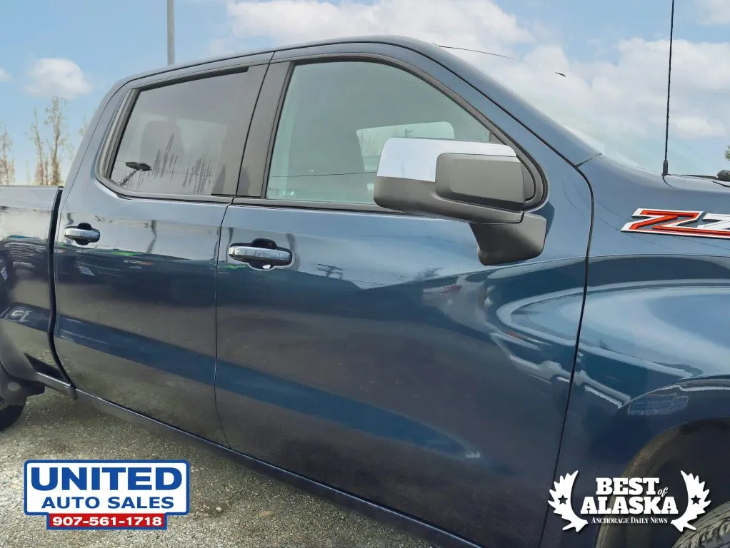 Chevrolet Silverado photo 30