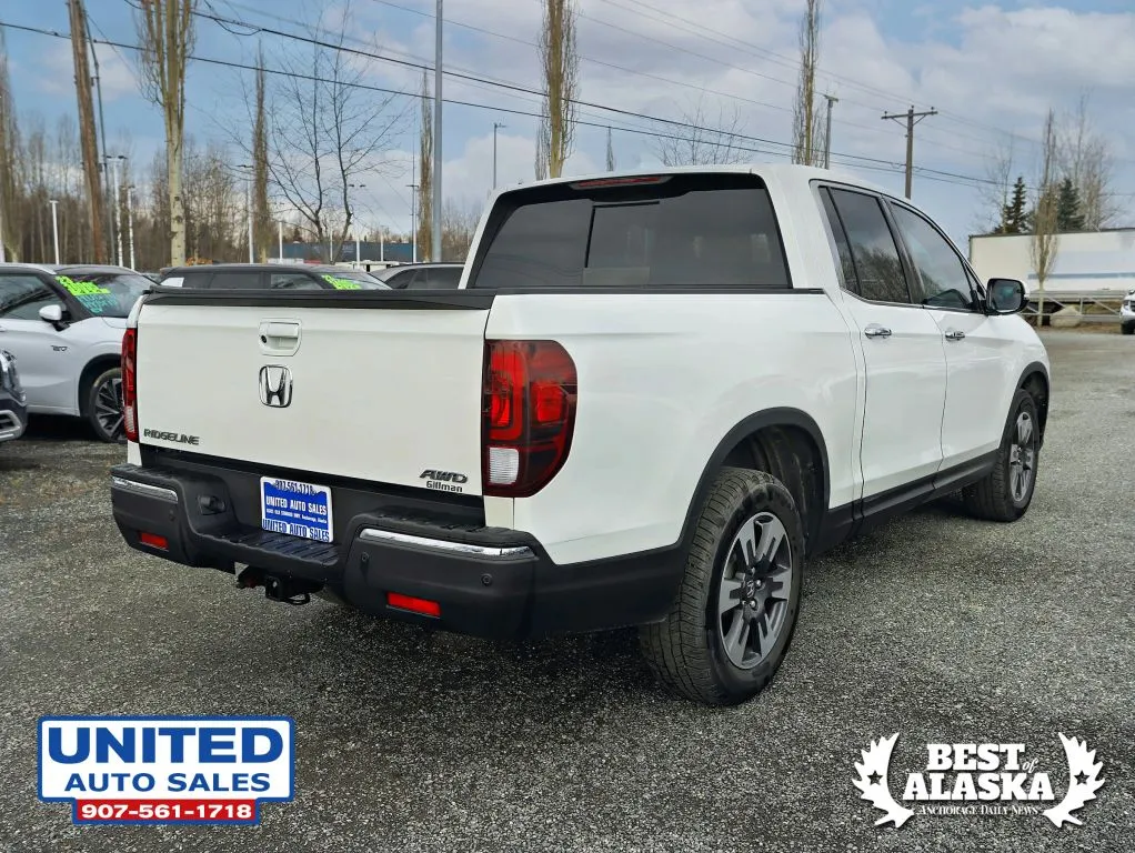 Honda Ridgeline photo 9