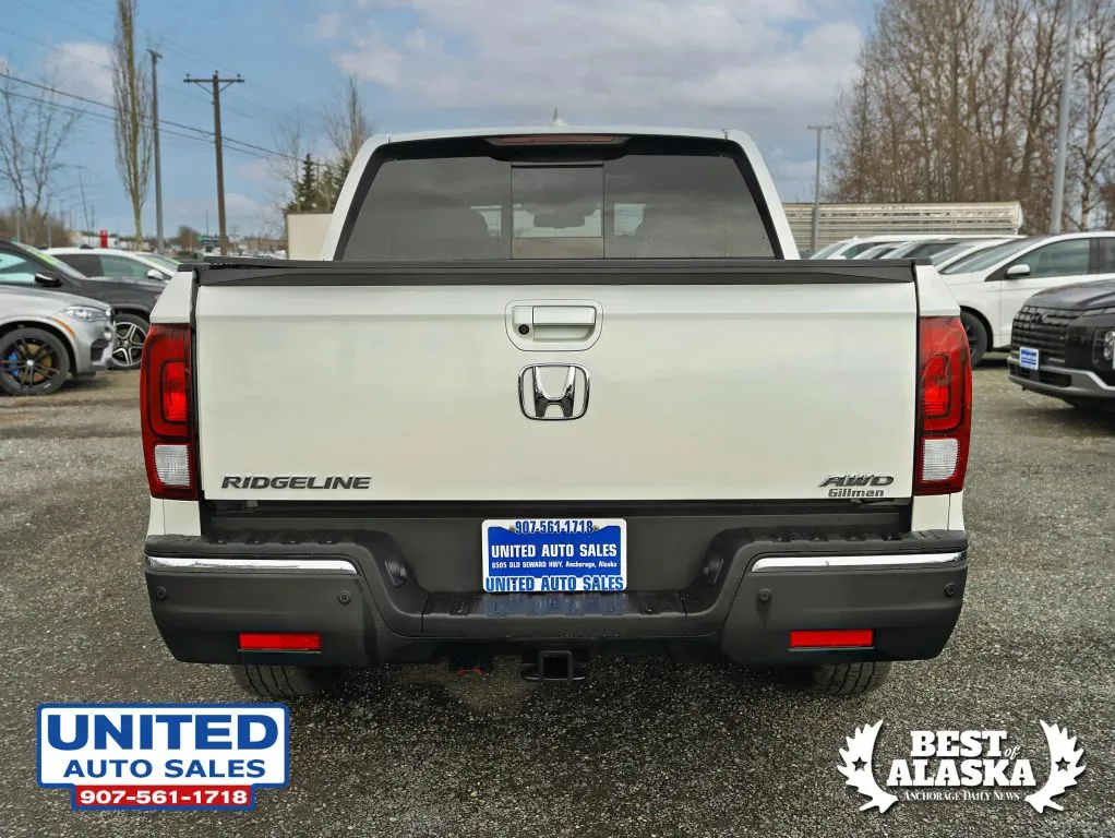 Honda Ridgeline photo 8