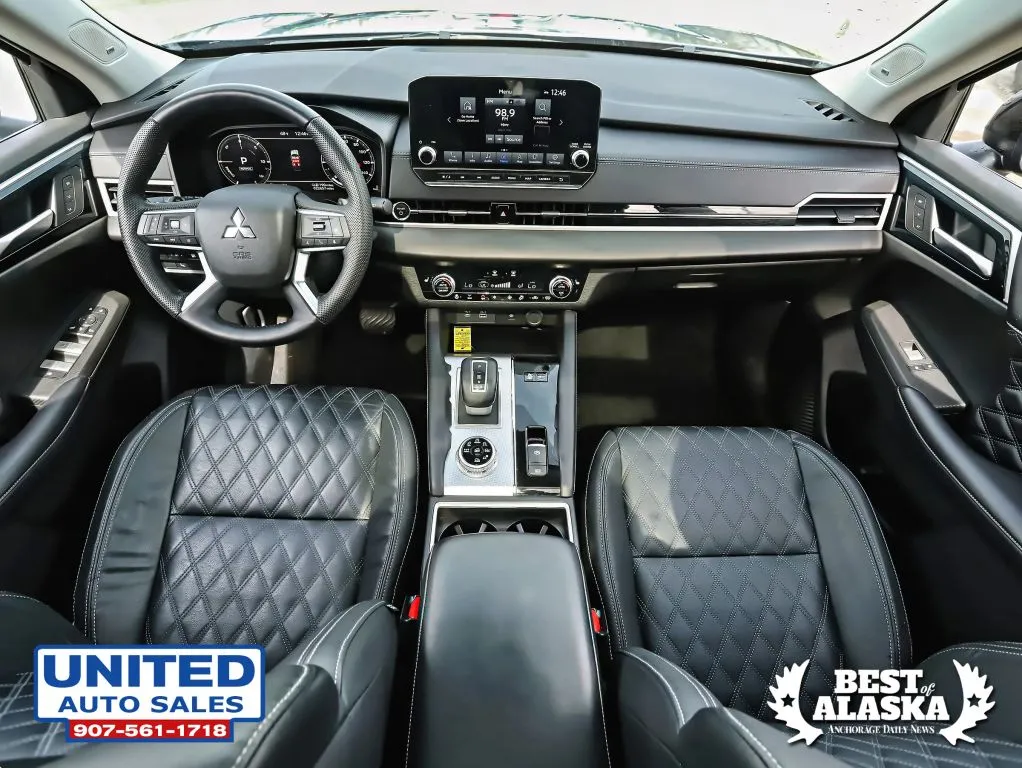 Mitsubishi Outlander photo 14