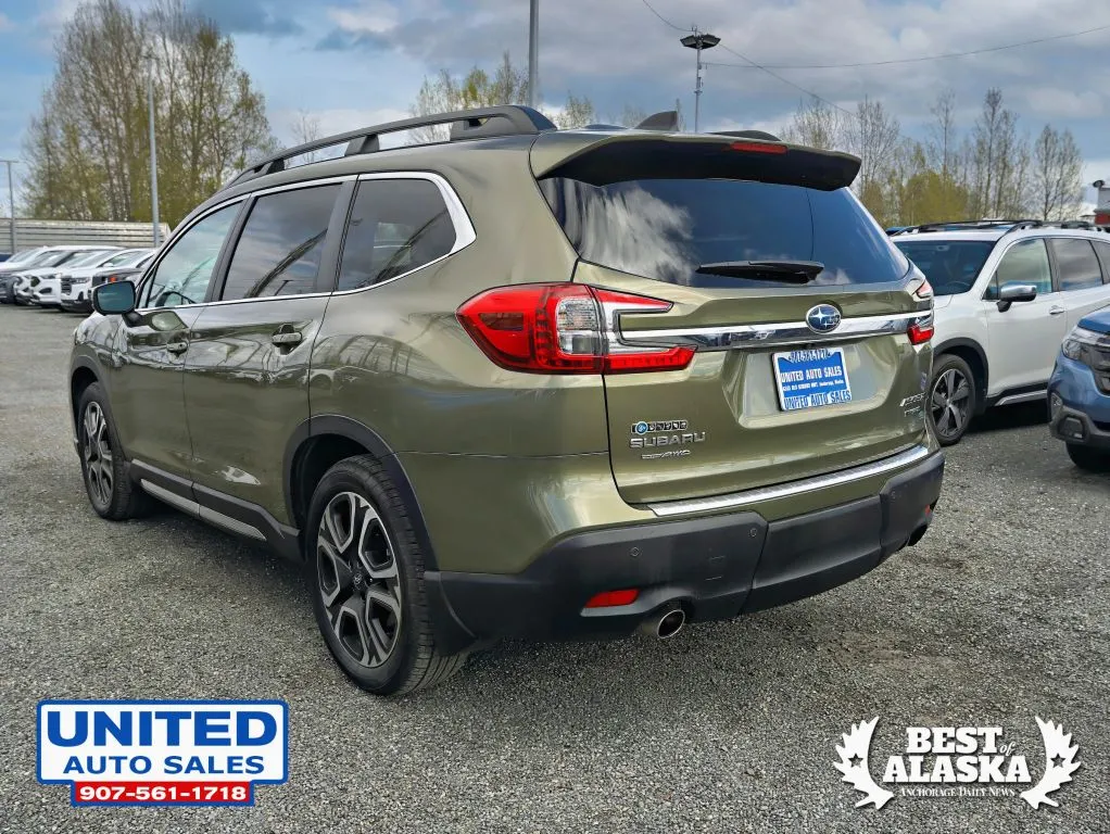 Subaru Ascent photo 8