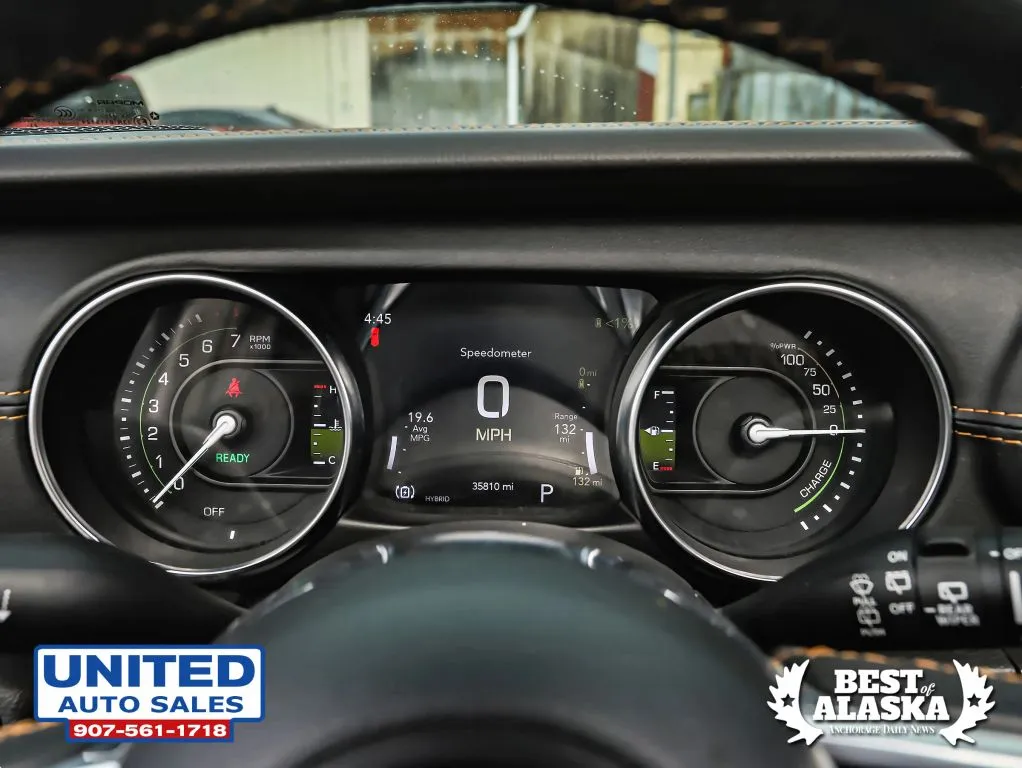 Jeep Wrangler photo 33