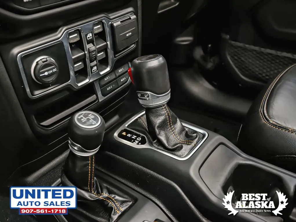 Jeep Wrangler photo 30