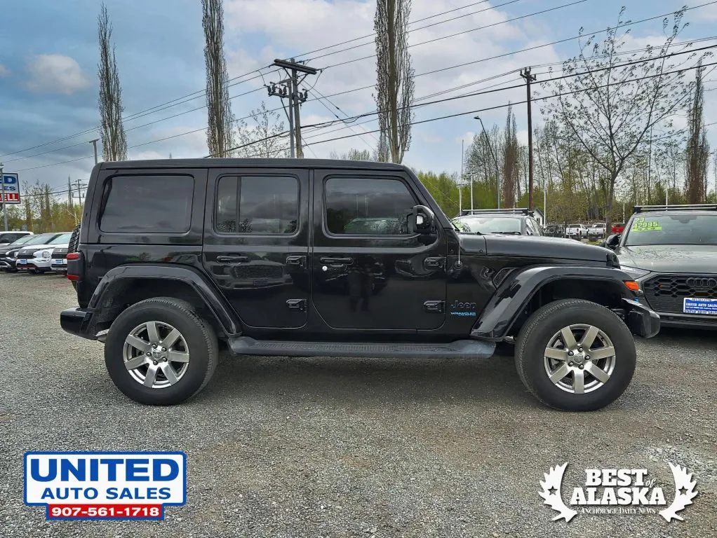 Jeep Wrangler photo 22